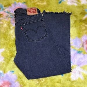 Levi's Women’s 501 Stretch Crop Jean Size 29